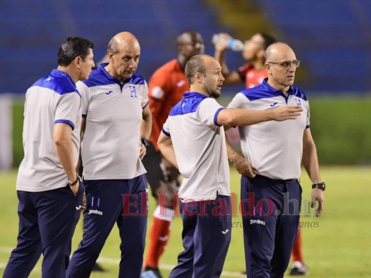 Lo que no se vio en TV: Abrazos y peleas en Honduras vs Trinidad y Tobago (FOTOS)