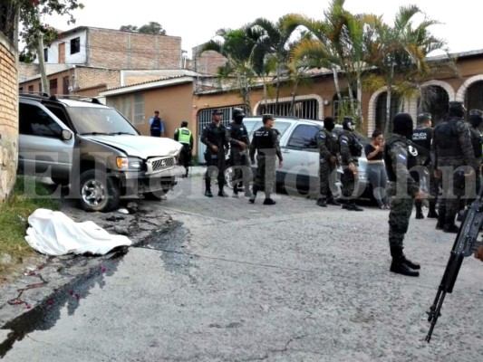Una persona muerta y varios heridos deja enfrentamiento entre policías y criminales