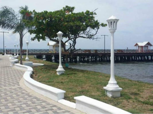 Buscan reactivar turismo en La Ceiba con Festival Costa y Calor Guillermo Anderson