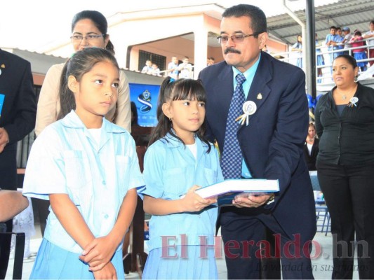 La vida de Alejandro Ventura, exministro de Educación, en 13 imágenes