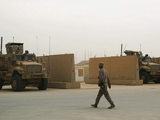 FOTOS: Daños en base de tropas de EEUU tras ataque de misiles iraníes