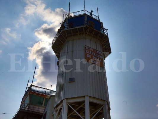 Gobierno firmó contrato del proyecto de aeropuerto de Palmerola &nbsp;&nbsp;