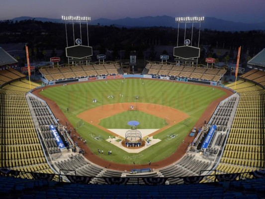 Dodgers se enfrentan al dominante bullpen de Cerveceros