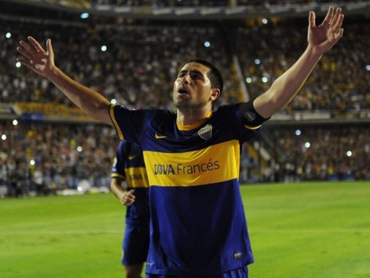 Riquelme competirá en elecciones a presidente de Boca Juniors