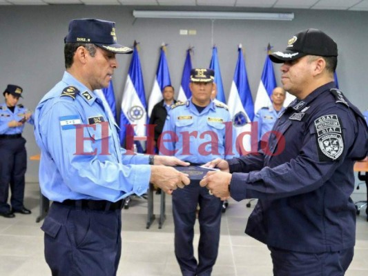 Relevan al director de las Fuerzas Especiales Cobras y Tigres