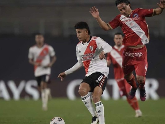 Líder River enfrenta a Argentinos para acercarse al campeonato&nbsp;&nbsp;