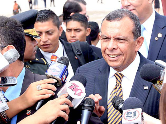 Lobo: 'Mel' debe dar cuenta de los $100 millones