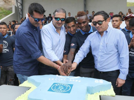 Pedro Atala: Diego Vazquez sigue como director técnico