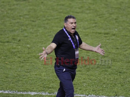 No se vio en TV del Honduras vs. Costa Rica: Frustración de Coito, tapadón de Keylor y peleas en el campo