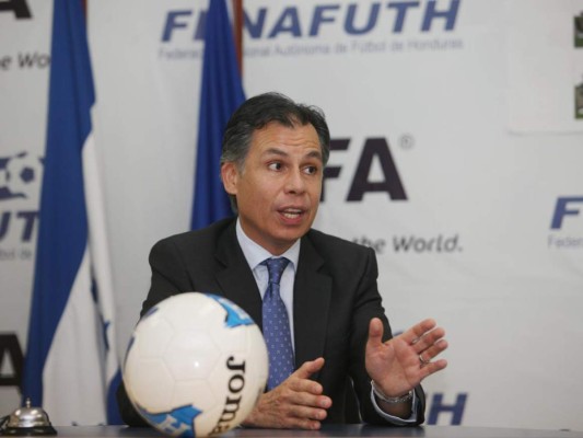 En Zona Radio :¡Ingratos! Una FIFA sin piedad ratifica costosa multa a la Federación Nacional Autónoma de Fútbol de Honduras por cantos homofóbicos