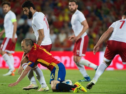 España cayó sorpresivamente 1-0 ante Georgia antes de viajar a Francia
