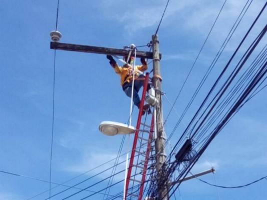 ¡Toma nota! Listado de colonias que no tendrán energía este miércoles