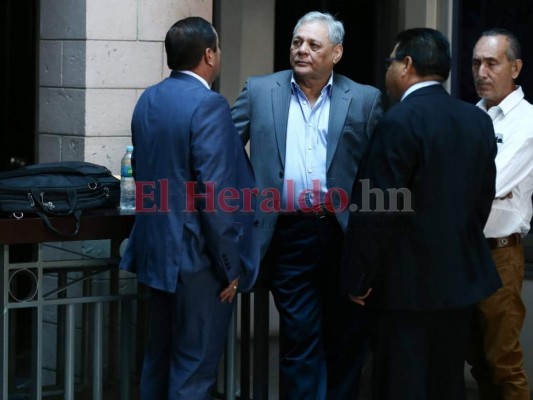 Inicia audiencia contra los 16 implicados en el caso Fraude sobre el río Gualcarque