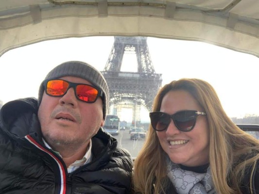 La vida de lujos y viajes que presumían el alcalde de Talanga y su esposa