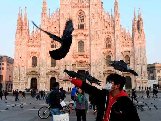 Tiendas vacías, cuarentena y alerta máxima en Italia por coronavirus