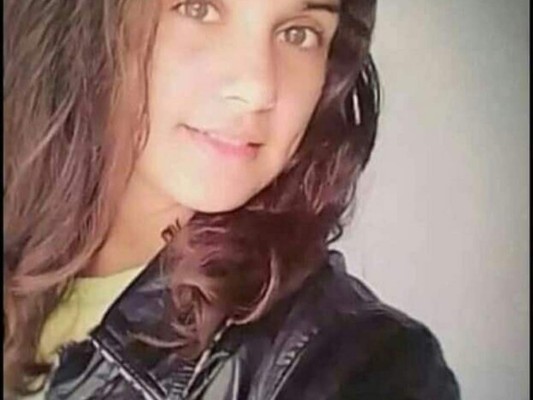 Familiares buscan a una joven que desapareció en Santa Bárbara