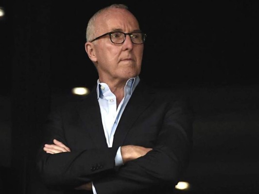 El empresario estadounidense Frank McCourt compra el Marsella