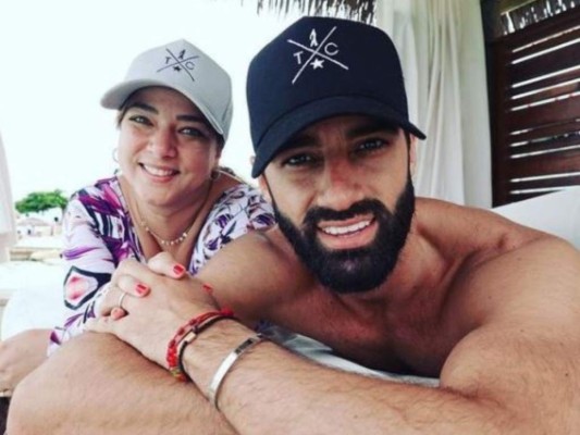 'Puede que regresen, pero no terminarán juntos': El Niño Prodigio sobre Adamari López y Toni Acosta