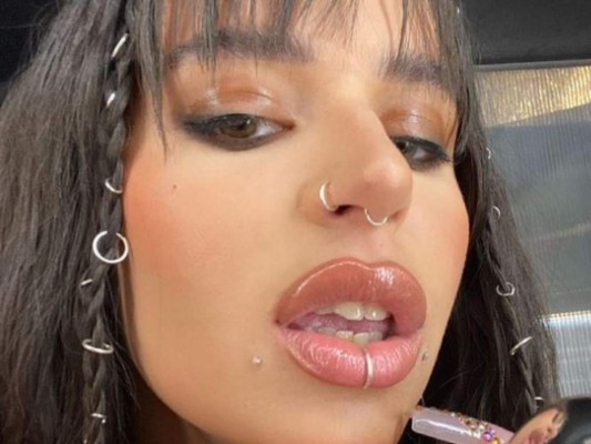 Ella es Nathy Peluso, la cantante argentina que rompe los estereotipos