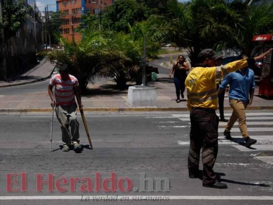 FOTOS: 'Cruces de la muerte' en la capital, escenarios teñidos de sangre por imprudencia de hondureños