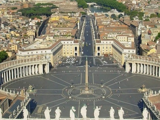 El Vaticano desmiente que se encuentre al borde de la quiebra