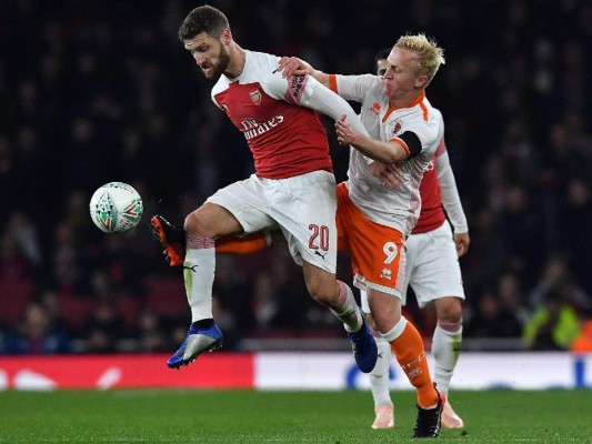 El Arsenal prueba su gran momento ante un Liverpool en forma