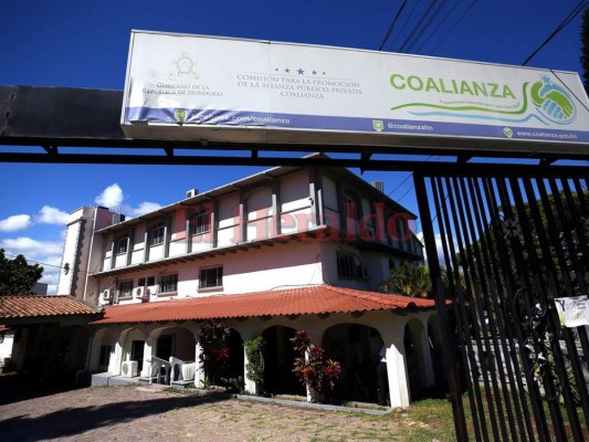 Honduras: Coalianza sigue en crisis y sin dinero para salarios