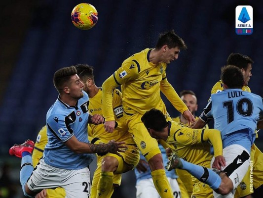 La liga italiana quiere terminar la temporada, ocho clubes discrepan