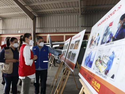 La entrega de la ayuda humanitaria de la reina Letizia a Honduras en imágenes