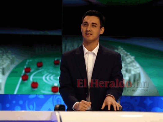 Allan Fajardo, el periodista con una carrera en ascenso y una fuerte polémica