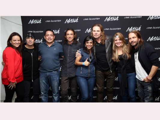 Hondureños cantan al ritmo de Maná