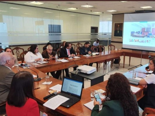 Universidades de Honduras suspenden clases por 21 días debido al coronavirus