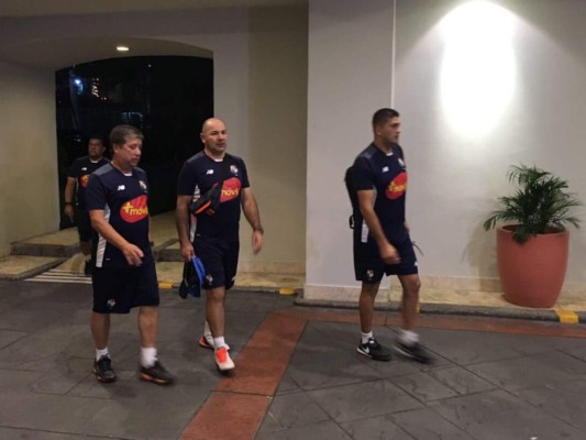 Selección de Panamá se completa este lunes