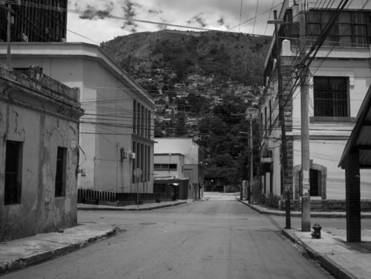 Daniela Lozano o la imagen como profecía