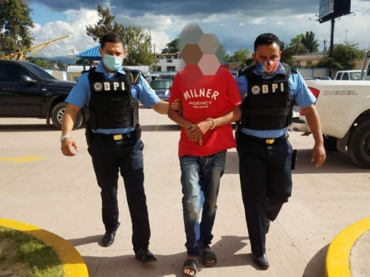 Cae supuesto pandillero con más de 80 paquetes de marihuana en la capital