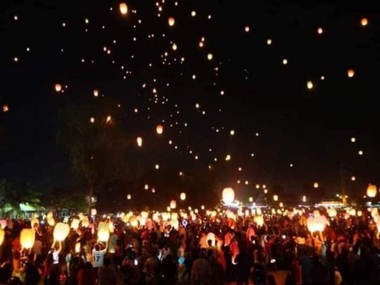 Linternas flotantes iluminaron a El progreso a favor de la Escuela del Vidrio  