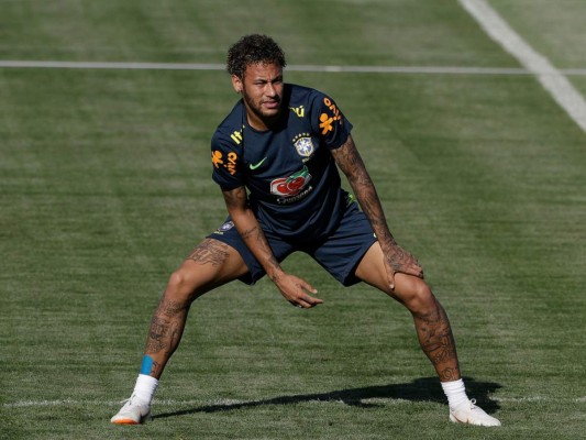 Tite: Neymar está listo, pero no al 100%