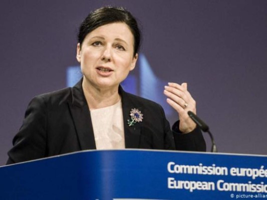 Vera Jourova, vicepresidenta de valores y transparencia en la Comisión de la Unión Europea.