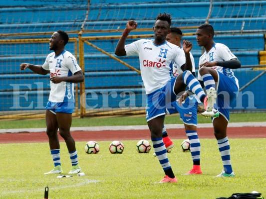 Boniek García entrena aparte por precaución en la Selección Nacional de Honduras