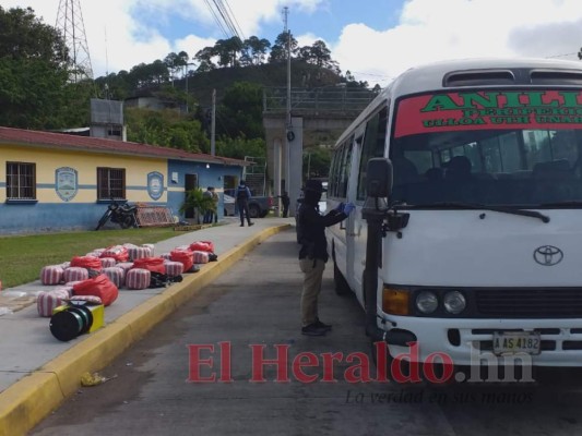 Caen cinco supuestos mareros cuando transportaban droga en rapidito en la capital&nbsp;&nbsp;