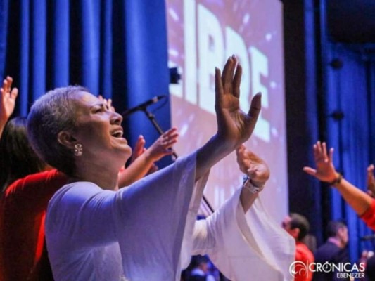 'Hoy mi amada descansa en paz': Pastor German tras la muerte de su esposa Ninoska
