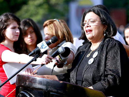 UNAH festeja sus 165 años de fundación