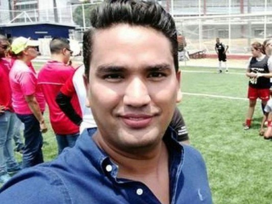 Periodista Santos Cano denuncia amenazas por decir que Panamá fue el peor del Mundial