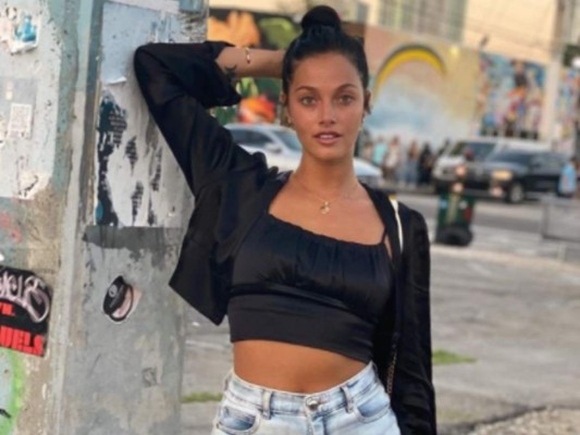 Así es Oriana Sabatini, la sexy cantante novia de Paulo Dybala (FOTOS)