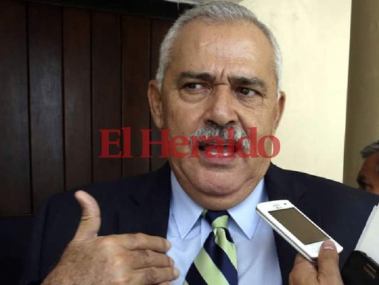 Diputado Óscar Nájera sobre aumento: 'No voy a renunciar a lo que me gano con el sudor de la frente'