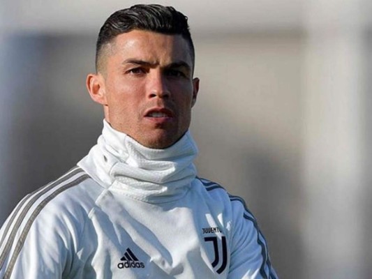 Cristiano podría perder sus condecoraciones en Portugal tras su condena por fraude fiscal