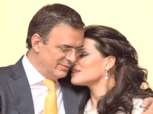 Marcelo Ebrard y Rosalinda Bueso se encuentran de visita Honduras