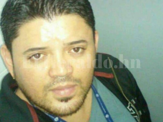 Matan a taxista cuando esperaba carrera en colonia Kennedy