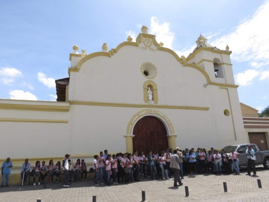 Celebran 464 años de la iglesia La Merced