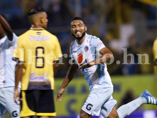 Real España recuperó un punto ante Motagua en tiempo extra